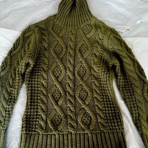 WOOL SWEATER GREEN